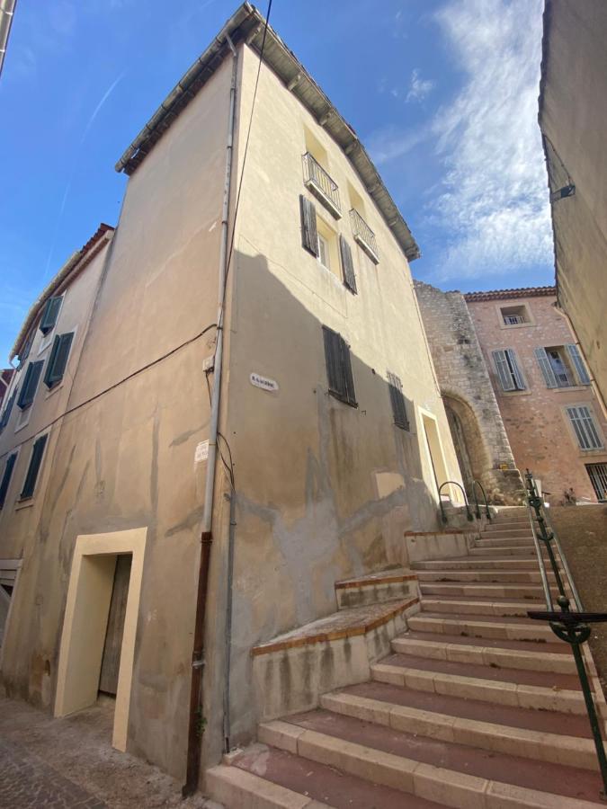 Bel Appartement T1 30M2 Centre Historique Aubagne Eksteriør bilde